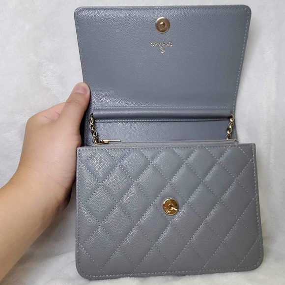 Chanel square wallet on chain - Picture 3 of 13